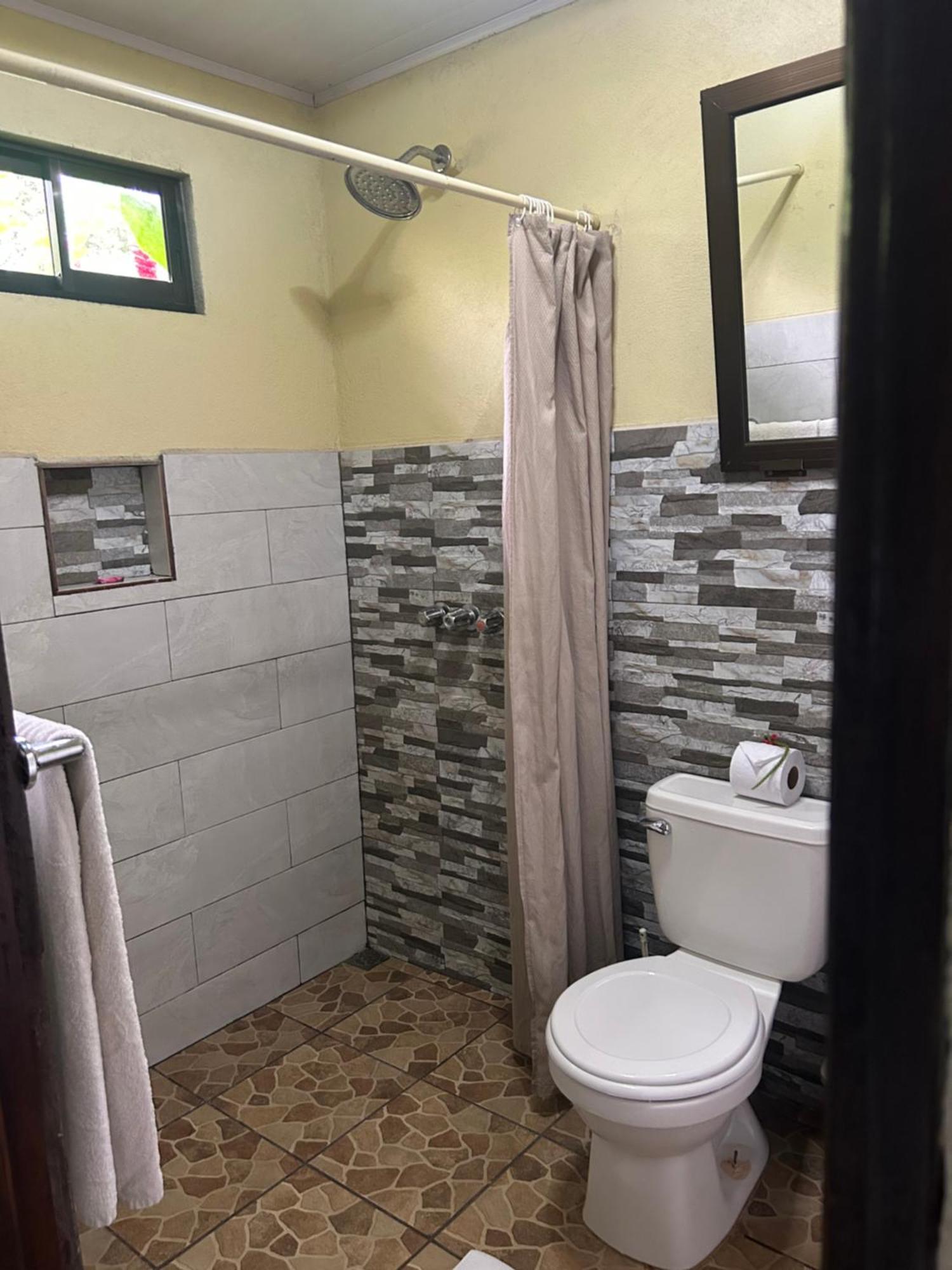 Granja Agua Azul, Wi-Fi,Ac-Wc,Parking,La Fortuna Екстериор снимка